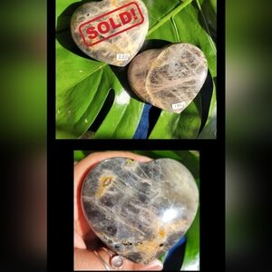 Black Moonstone Pufft Hearts
